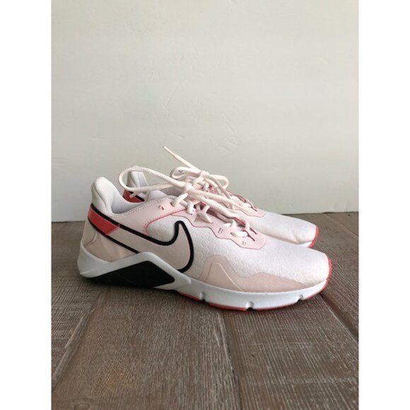 NEW NIKE Legend Essential 2 WOMEN white sneakers size 8.5 - Picture 2 of 8